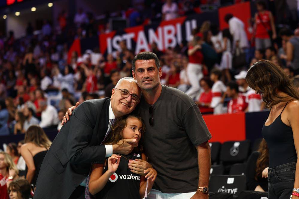 Sultan gibi sultan! A Milli Kadın Voleybol Takımı çeyrek finalde... 14