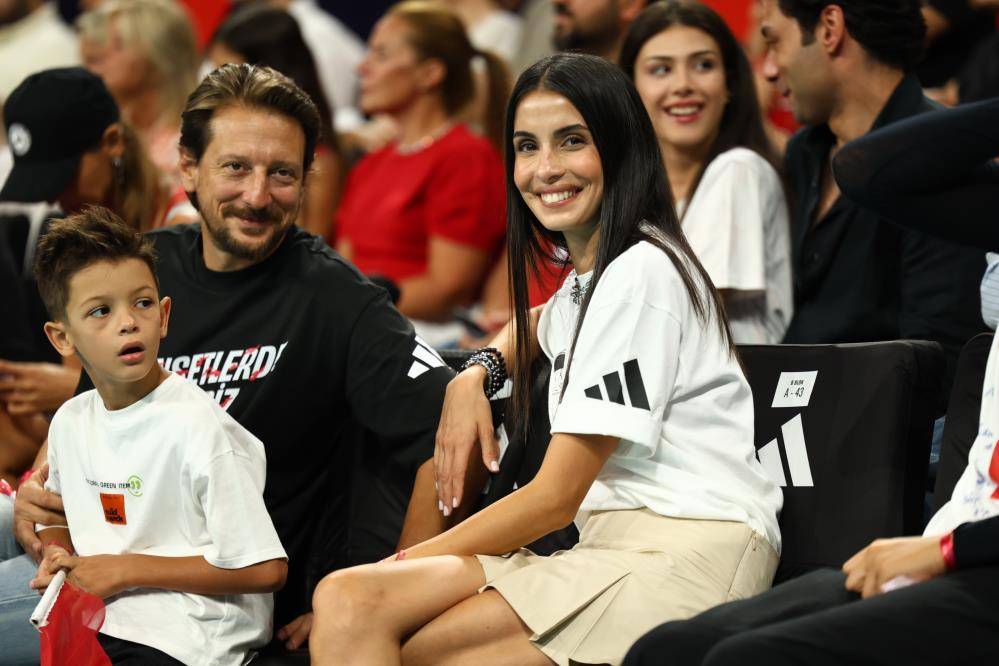 Sultan gibi sultan! A Milli Kadın Voleybol Takımı çeyrek finalde... 7