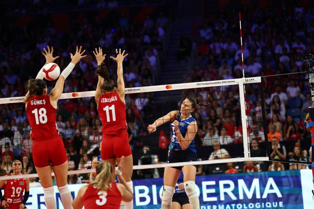 Sultan gibi sultan! A Milli Kadın Voleybol Takımı çeyrek finalde... 5