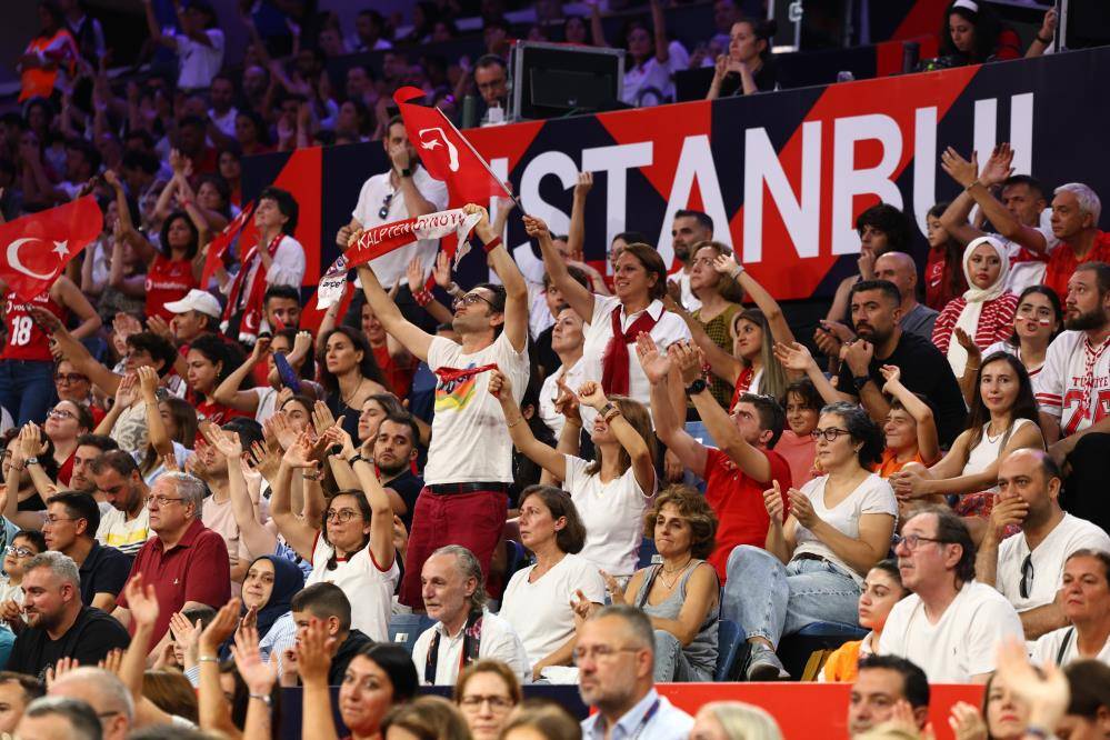 Süpersiniz kızlar! A Milli Kadın Voleybol Takımı  Almanya'yı ezdi 5