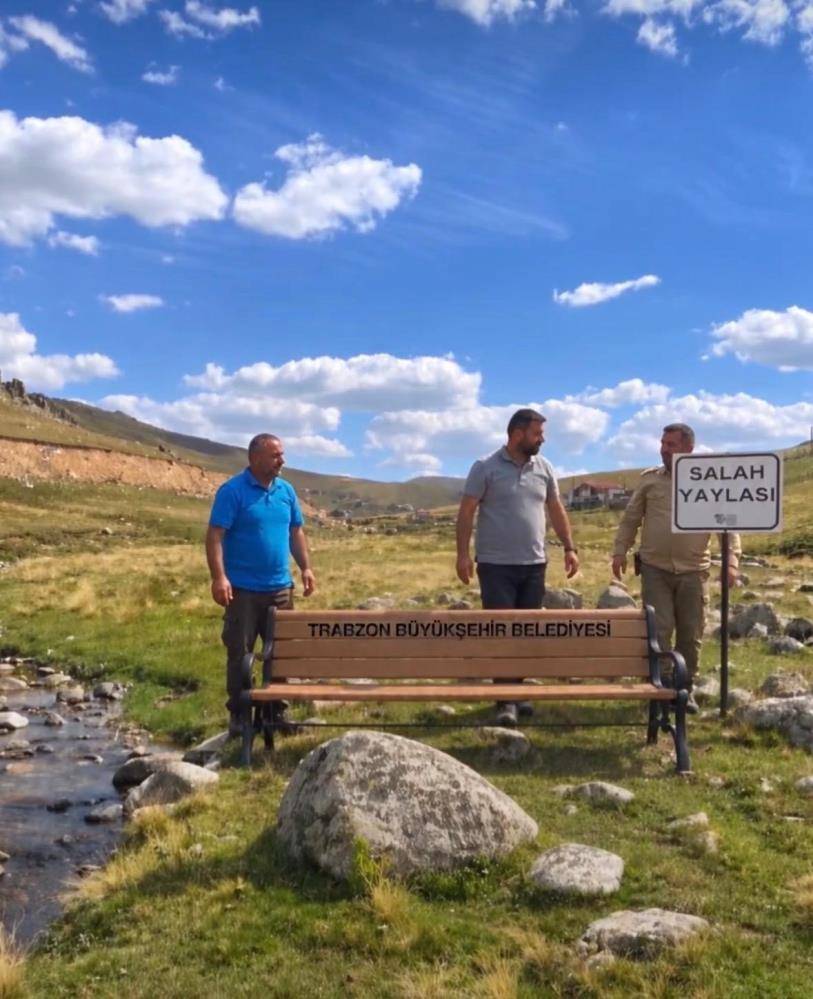 Trabzonsporlular Salah'ın oturduğu taşı çaldı! 1