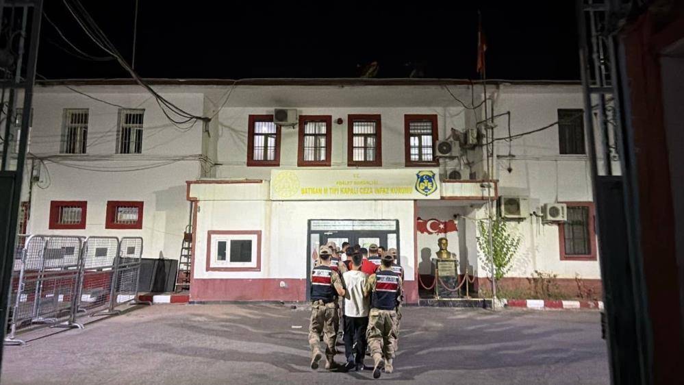 Yasa dışı bahis ağına büyük darbe! 4 ilde eş zamanlı operasyon 1