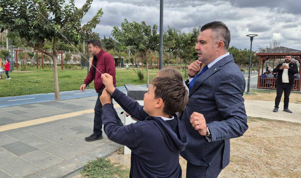 “Uçurtmalar Vurulmasın” dediler! Çocuklardan gökyüzüne anlamlı mesaj 3