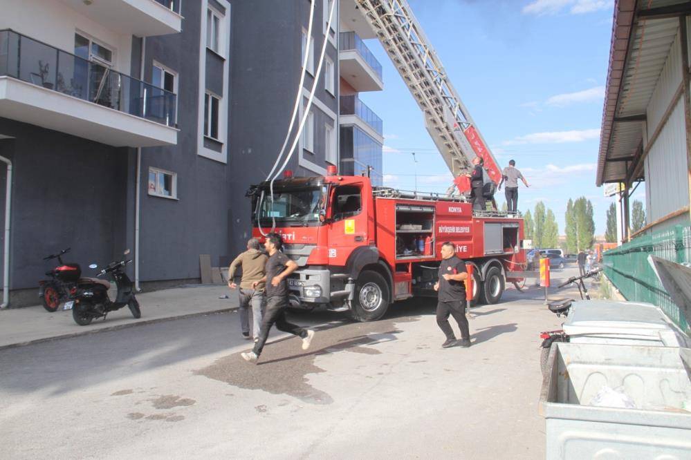 Çatıda can pazarı! 6