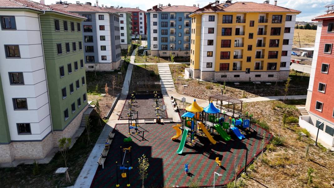 TOKİ evleri 'cillop' gibi 4