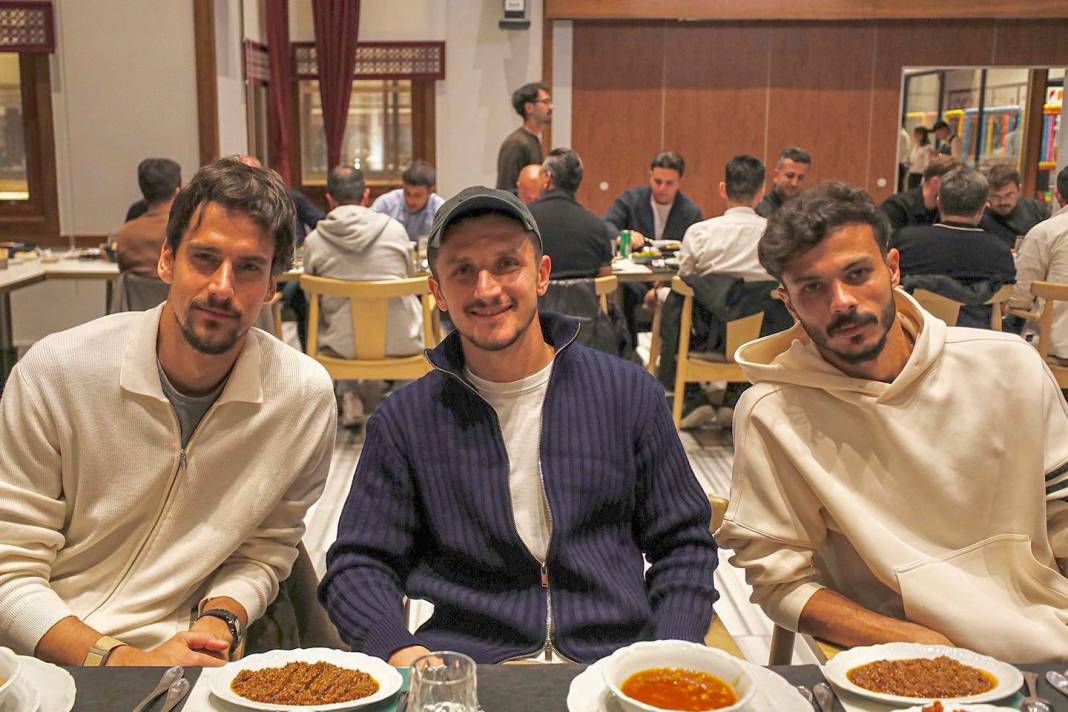 Konyaspor'da Enis, Jevtovic, Muleka, Mohamed ve diğer oyuncular bamyayı gömdü! Goller için enerji depolandı... 5