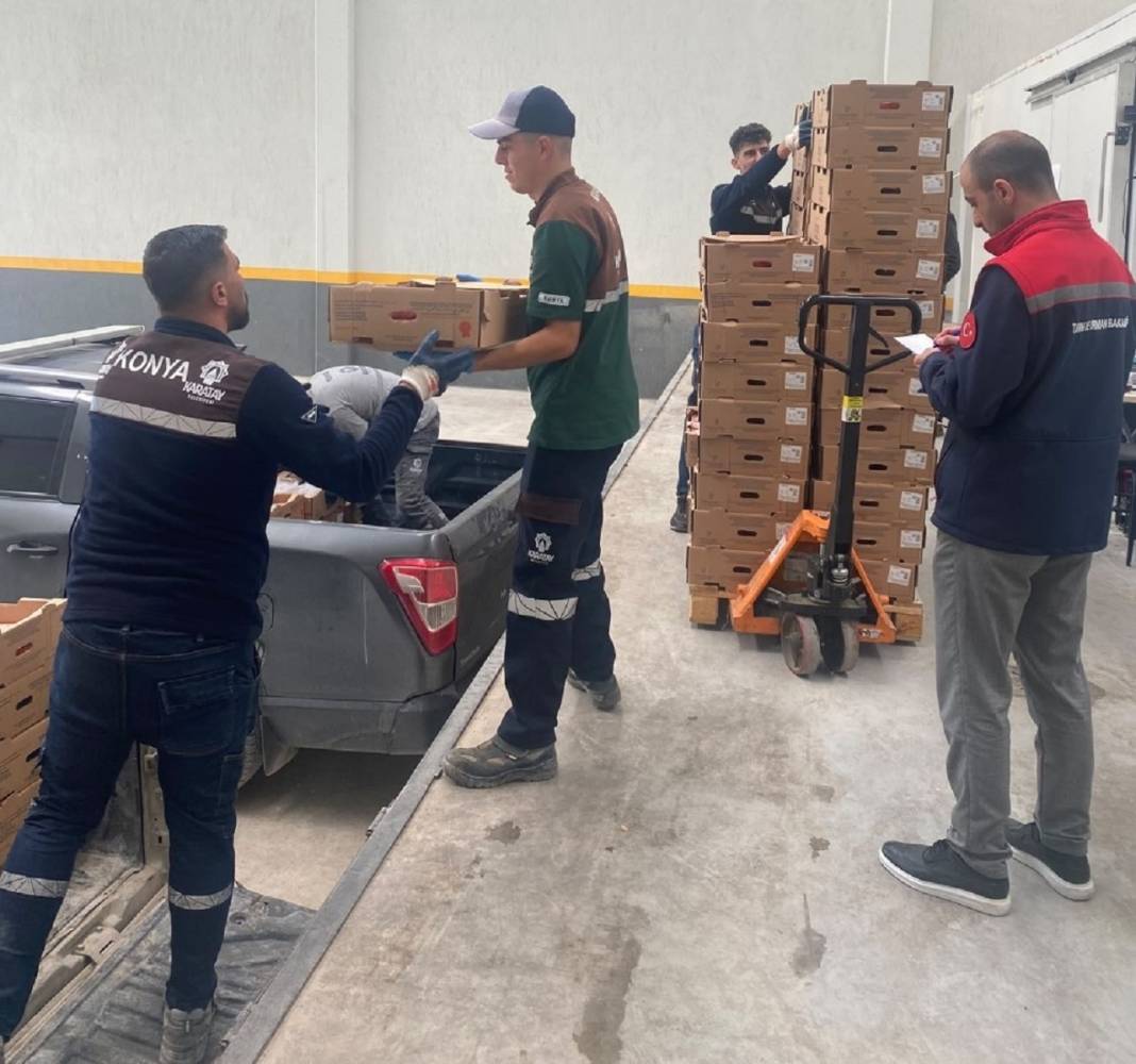 Konya'da skandal olay! Merkezde son tüketim tarihi geçmiş 7 ton et bulundu 2