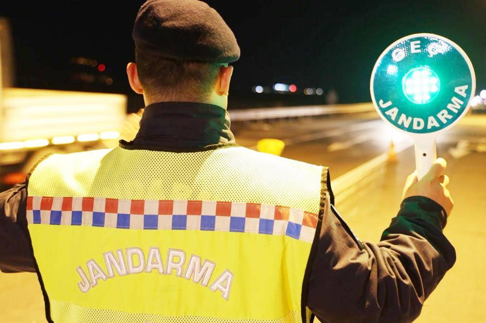 Aksaray'da Jandarma kuş uçurtmayacak 1