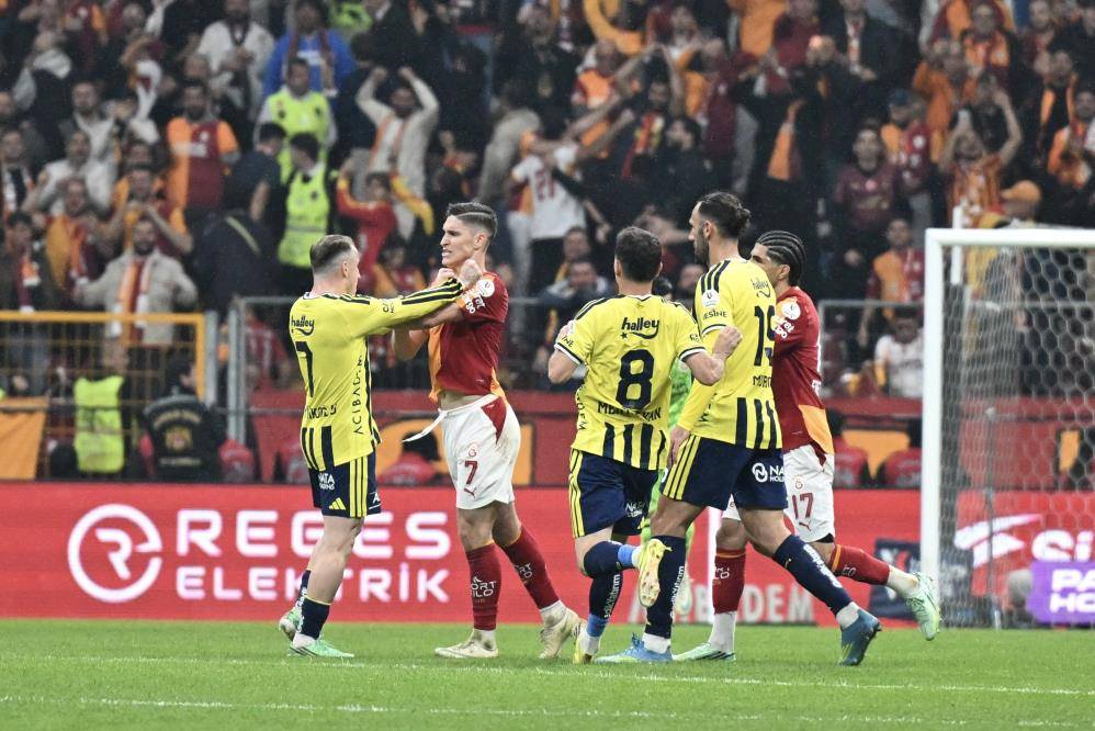 Galatasaray-Fenerbahçe derbisinden sonra ortalık karıştı! 1