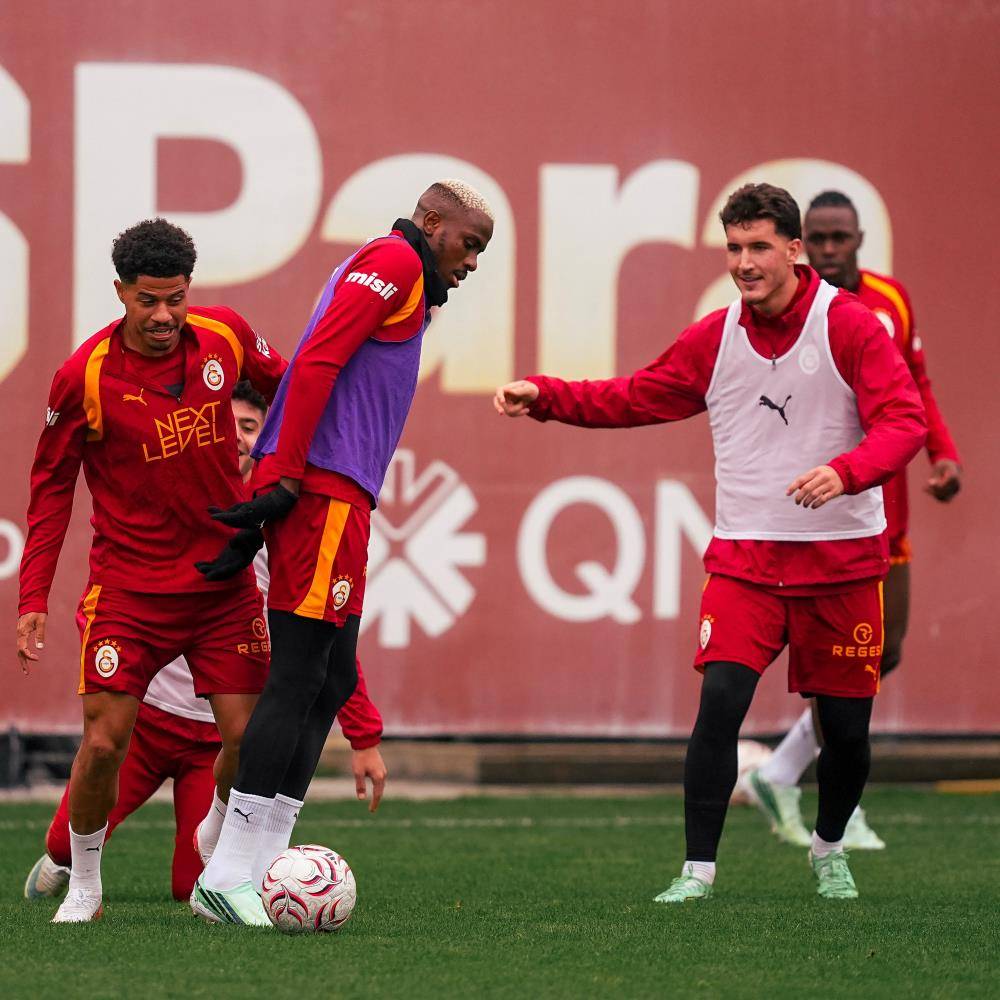 Okan Buruk yönetiminde Galatasaray Konyaspor maçının hazırlıklarına başladı 4