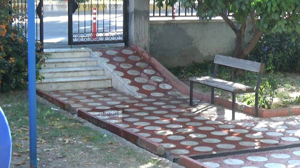 8 yıl önce boşanmıştı! Eski eşini takip edip kurşun yağdırdı 5