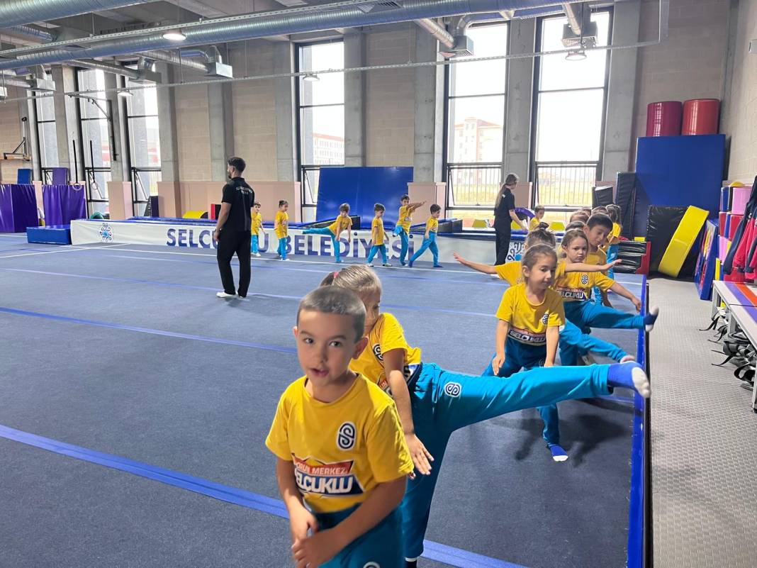 Konya’da binlerce çocuğa spor fırsatı! 8