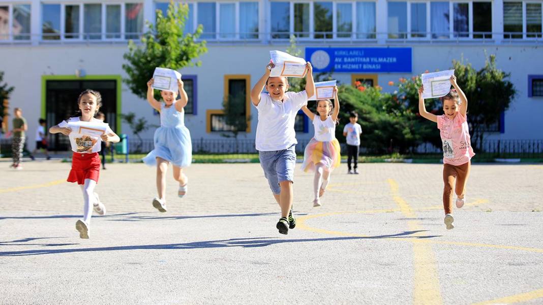 MEB’den öğrencilere tatil haberi! 9 günlük ara için tarihler belli oldu 1