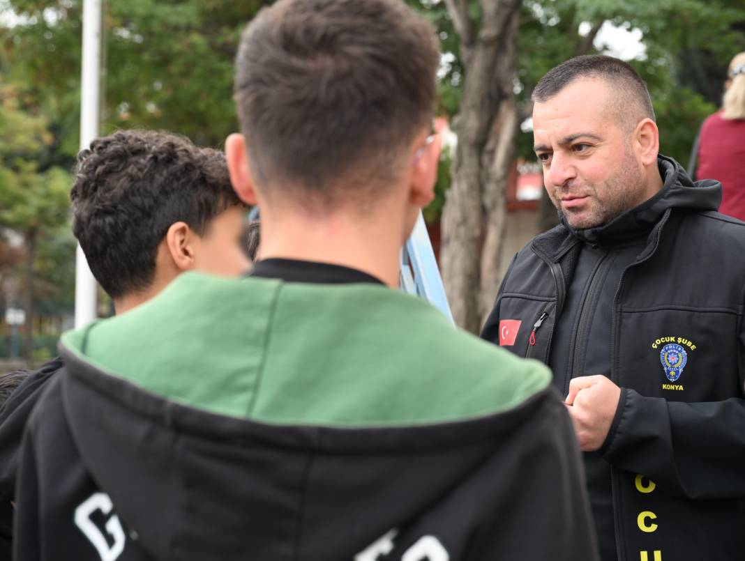 Türkiye'deki okul saldırıları sonrası flaş hamle! Konya'da okul çevresindeki 9 kişi yakalandı 5