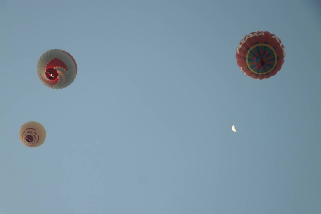 Pamukkale semalarında sıcak hava balonlarıyla Cumhuriyet Bayramı coşkusu yaşanıyor 1