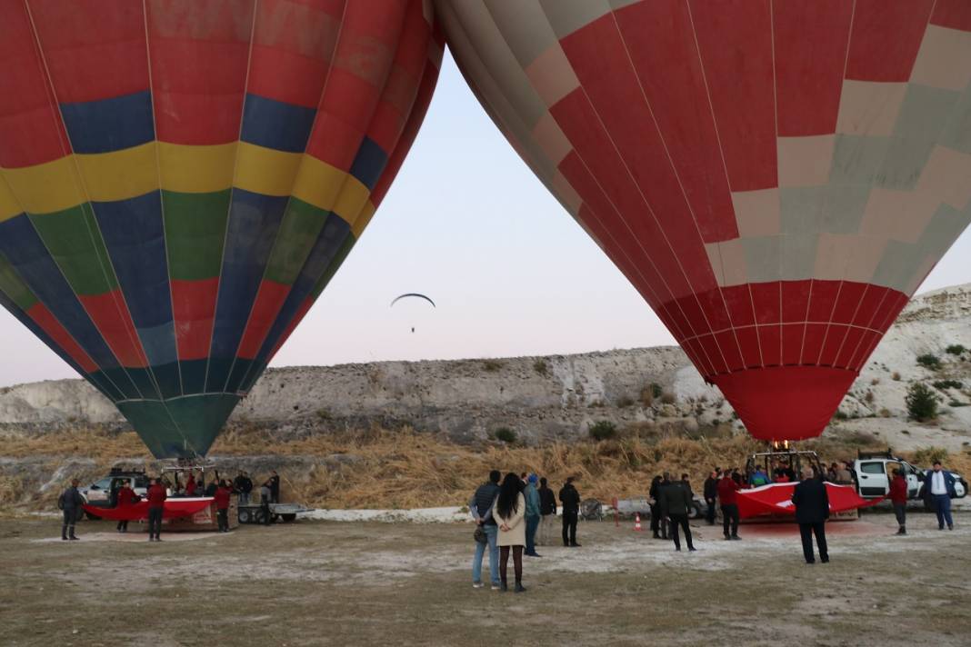 Pamukkale semalarında sıcak hava balonlarıyla Cumhuriyet Bayramı coşkusu yaşanıyor 12