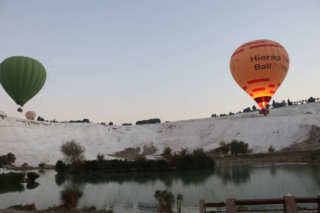 Pamukkale semalarında sıcak hava balonlarıyla Cumhuriyet Bayramı coşkusu yaşanıyor 8