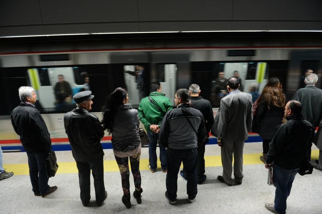 Marmaray 8 yılda Türkiye nüfusunun 7 katı yolcu taşıdı 12