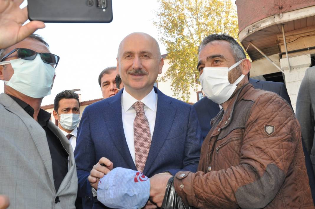 Bakan Karaismailoğlu, Konya'da köprülü kavşak ve yol açılışı töreninde konuştu 9