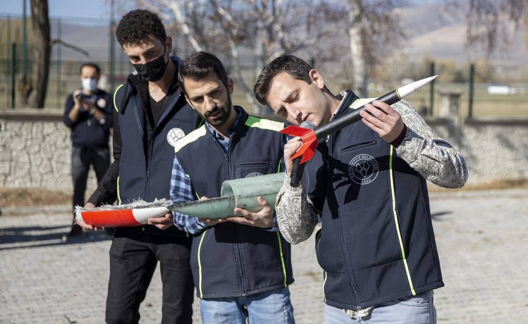 Erzurum'da gönüllü gençler, kırsaldaki öğrencilere teknoloji projelerini tanıttı 2