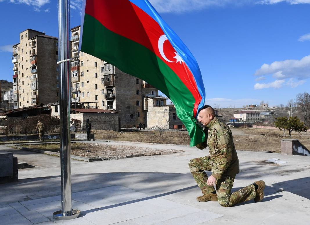 Azerbaycan'ın Karabağ'daki zaferinin üzerinden bir yıl geçti 24