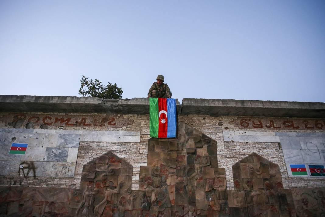 Azerbaycan'ın Karabağ'daki zaferinin üzerinden bir yıl geçti 9