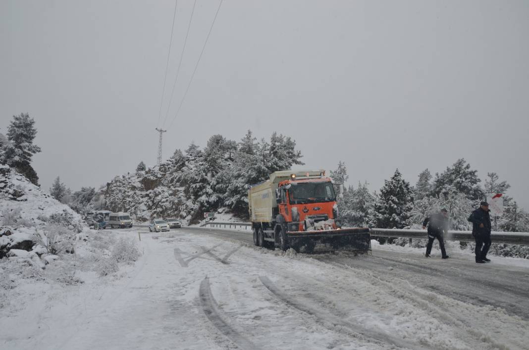 Konya'dan kar manzaraları 64