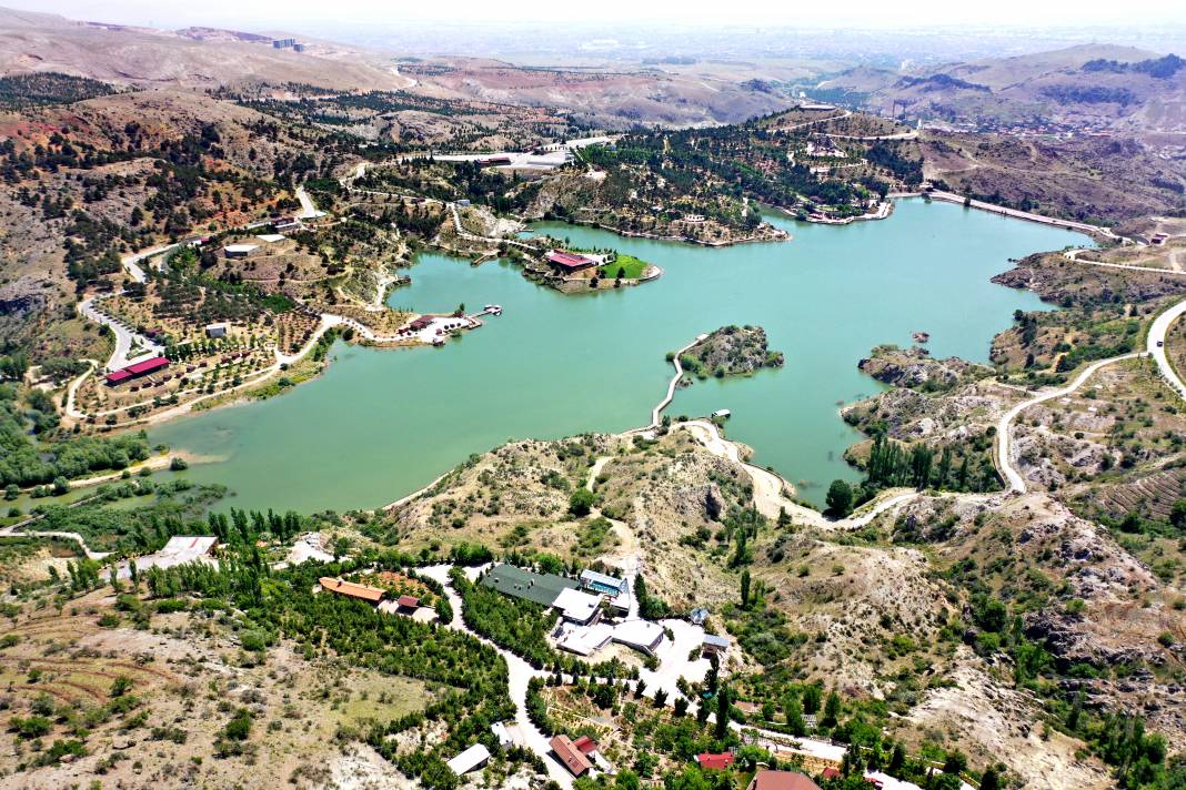 Yağışlar, Konya'daki baraj, göl ve göletlerdeki su seviyesini yükseltti 17