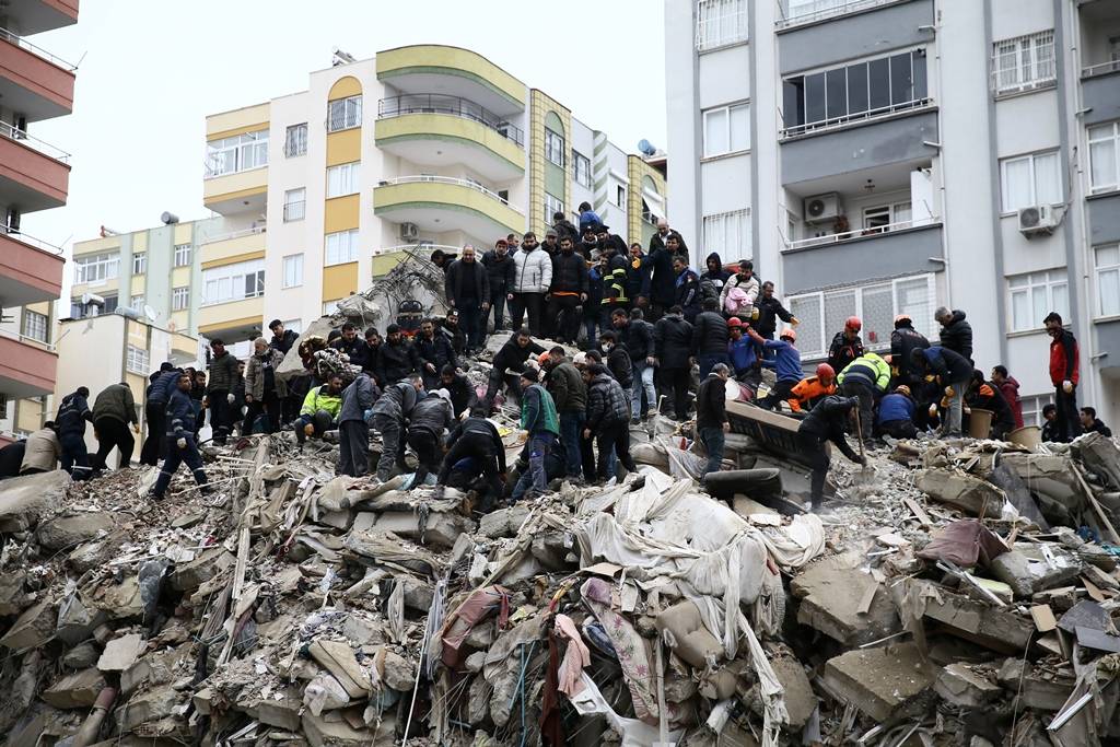 Kahramanmaraş'ta 7,7 ve 7,6'lık deprem 19