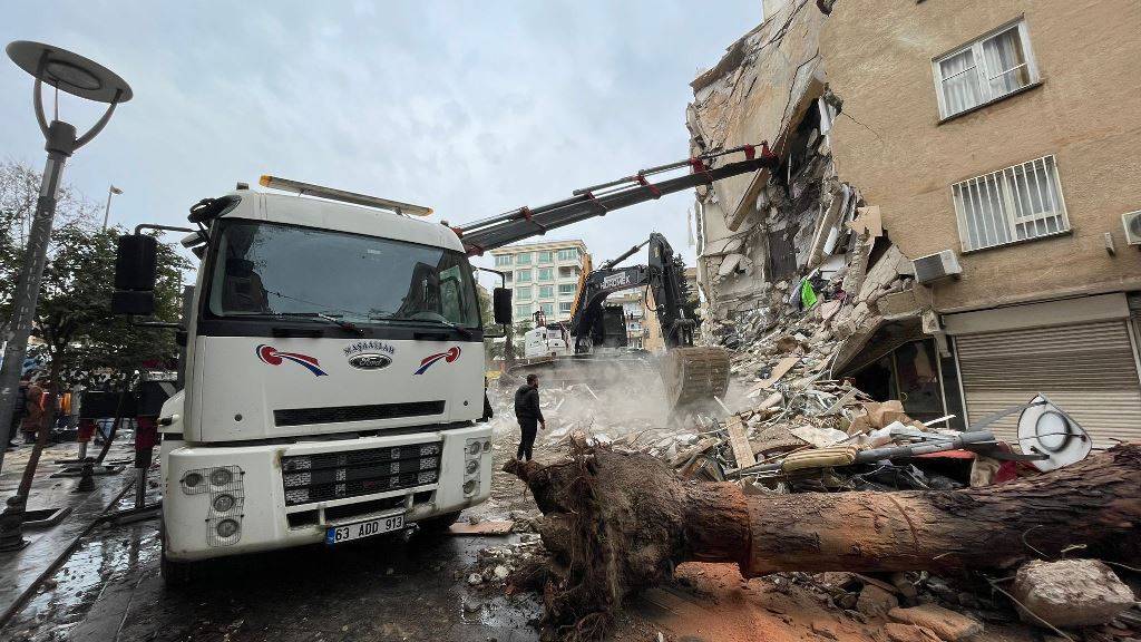 Kahramanmaraş'ta 7,7 ve 7,6'lık deprem 21