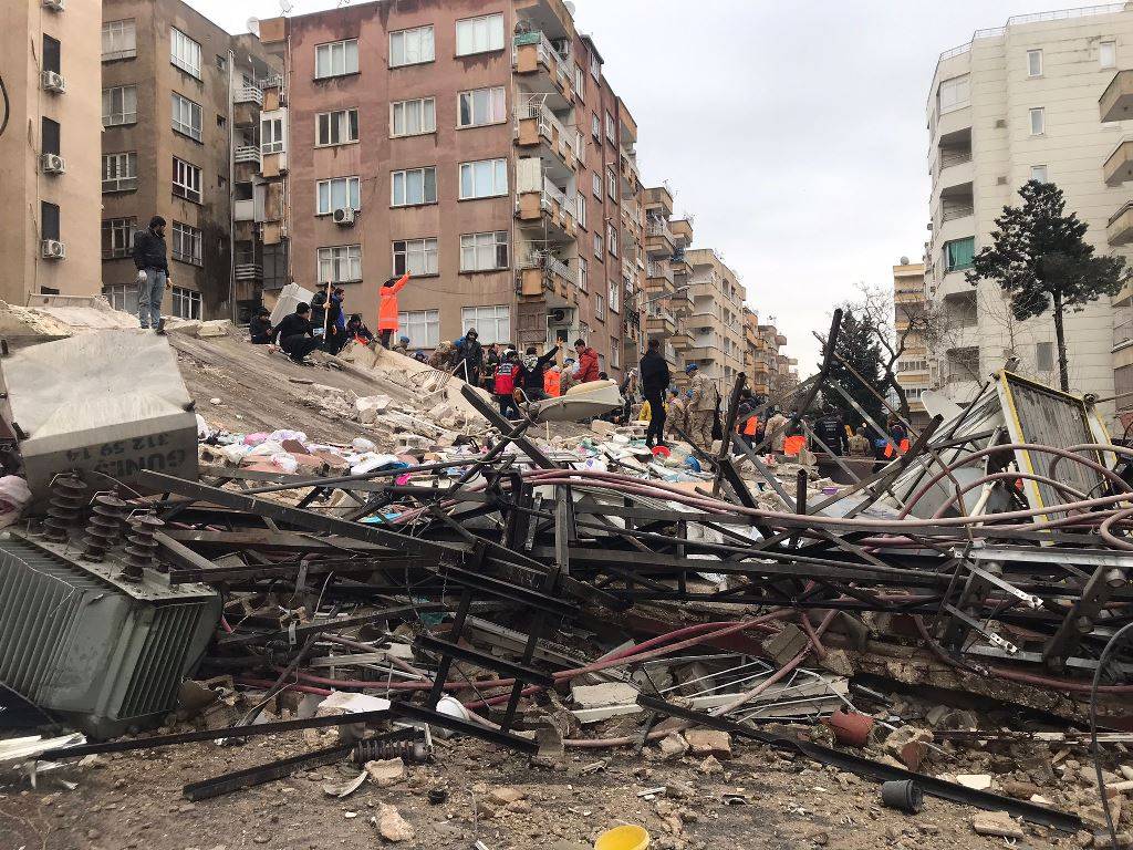 Kahramanmaraş'ta 7,7 ve 7,6'lık deprem 23