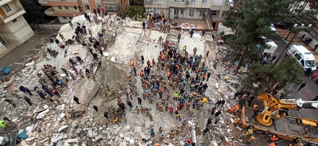 Kahramanmaraş'ta 7,7 ve 7,6'lık deprem 26