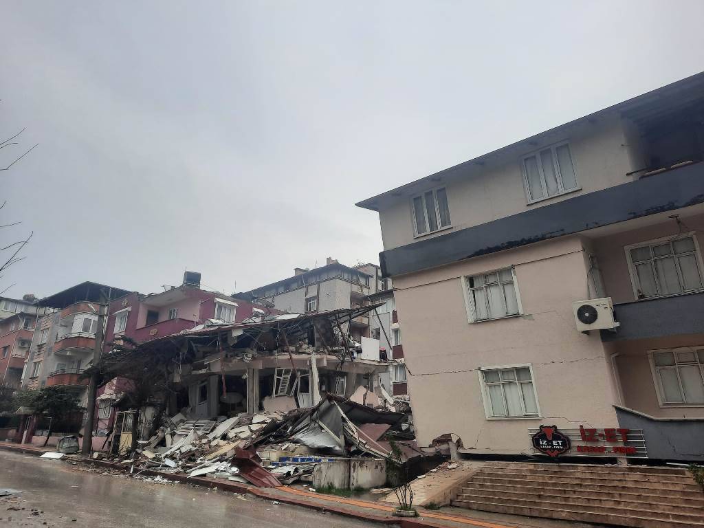 Kahramanmaraş'ta 7,7 ve 7,6'lık deprem 46