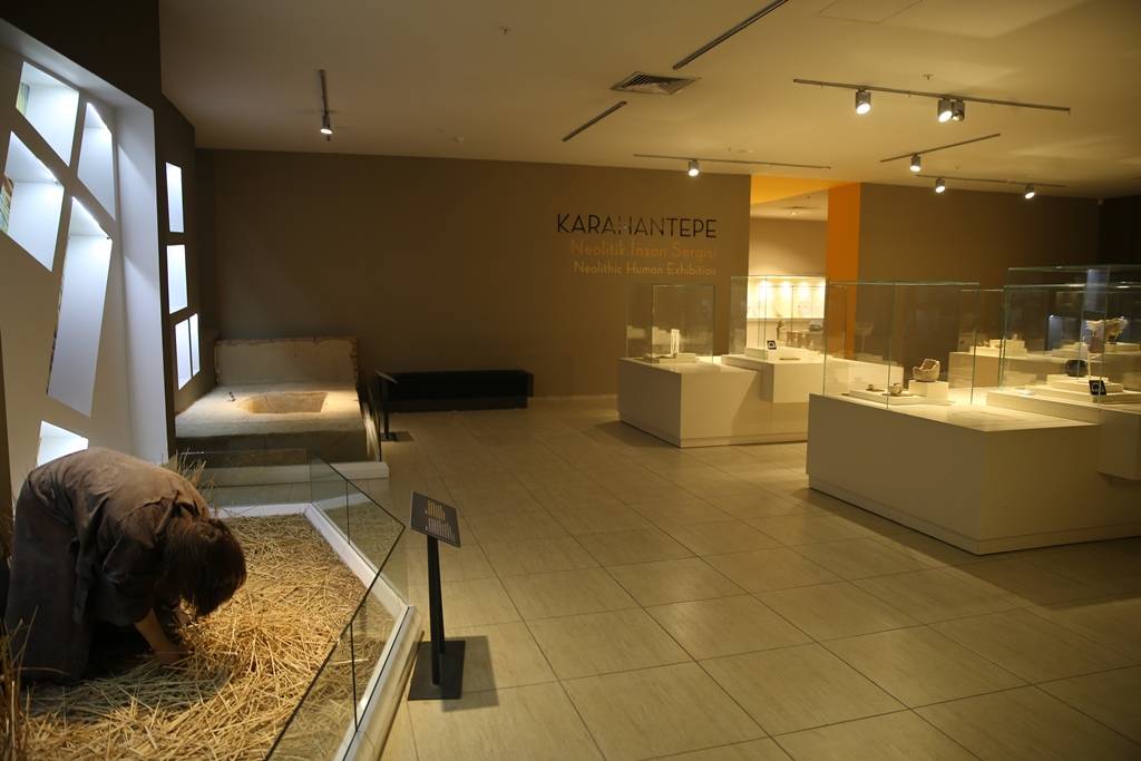 Şanlıurfa Müzesi'ndeki 12 bin yıllık eserler depremi hasarsız atlattı 16