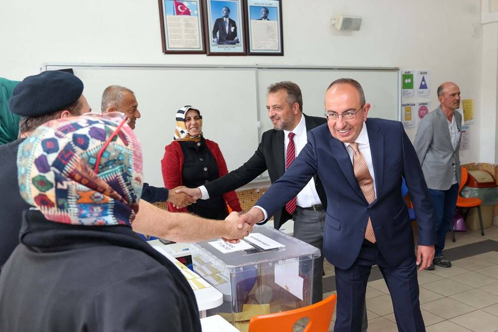 Konya'da seçim şöleni 16