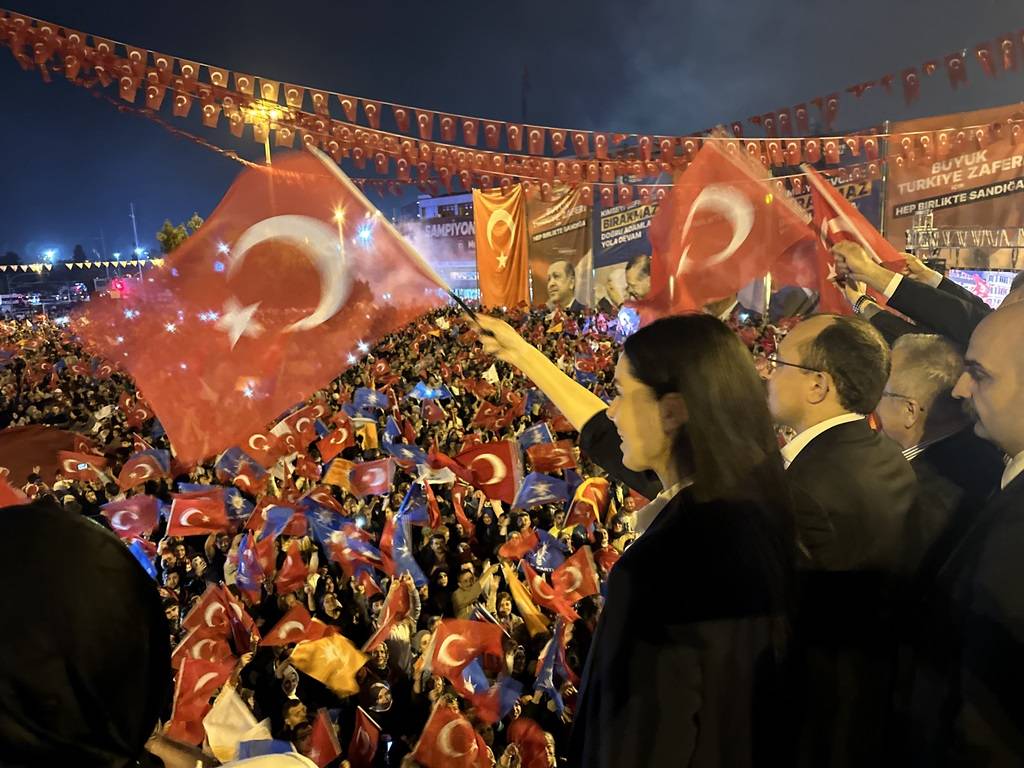 Cumhurbaşkanı seçimi 2. tur sonuçları tüm yurtta coşkuyla kutlandı 127