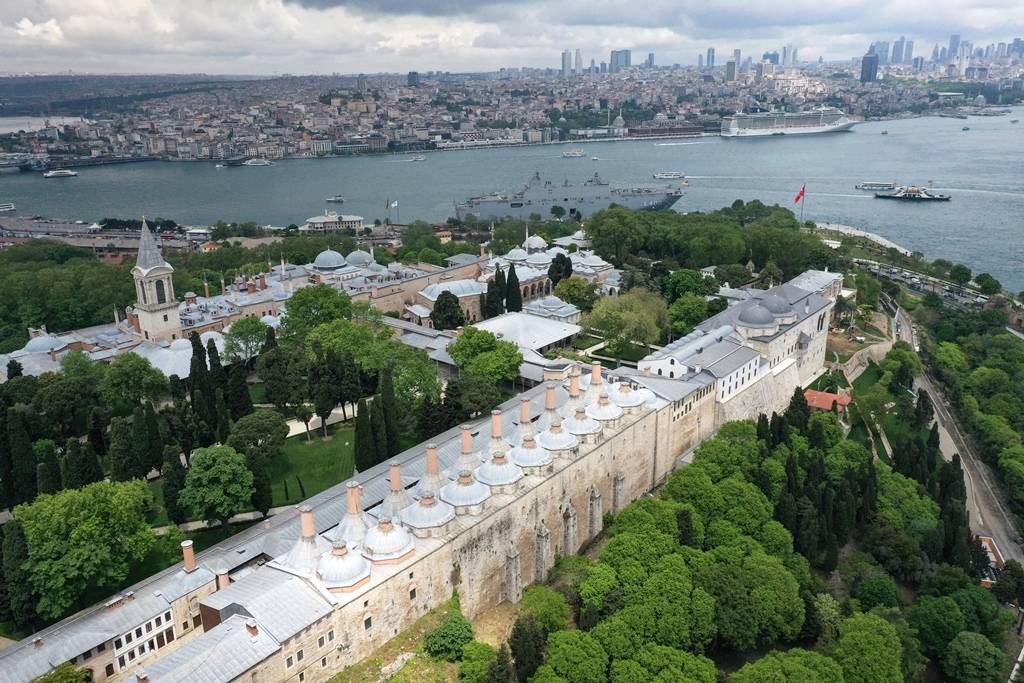 Topkapı Sarayı ve "Mukaddes Emanetler", FPV dron ile görüntülendi 140