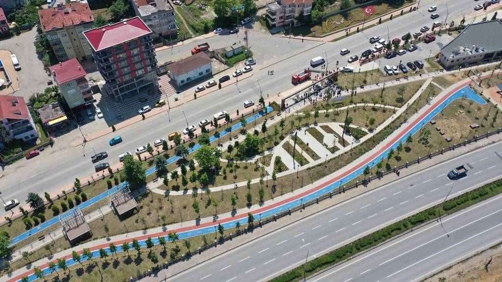 Cumhurbaşkanı Erdoğan, 9 millet bahçesinin açılış törenine canlı bağlantıyla katıldı 23
