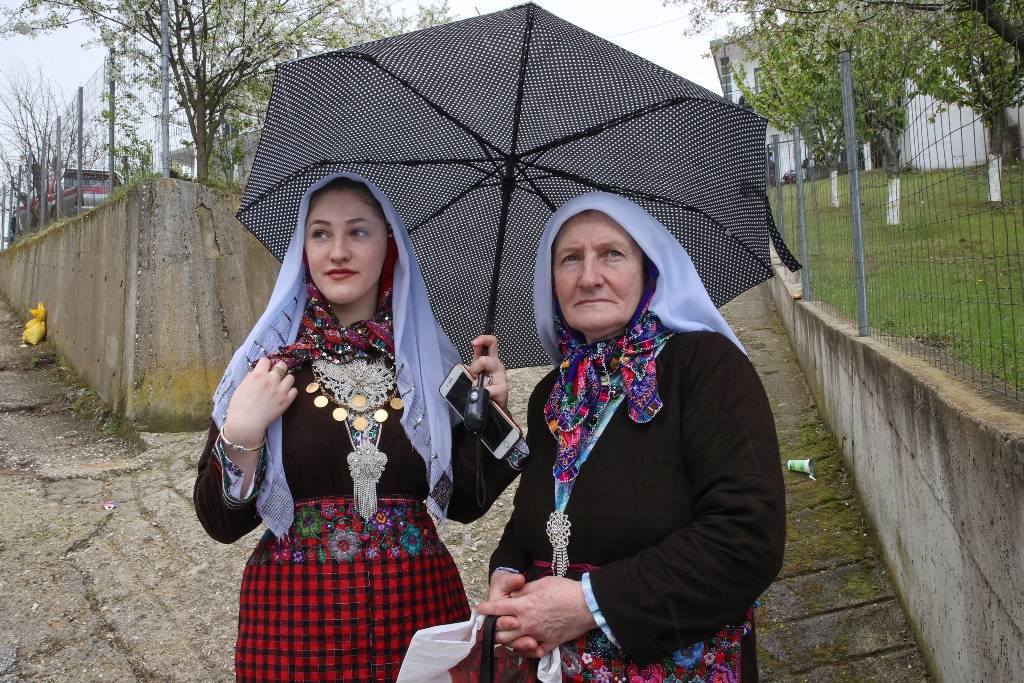Batı Trakya'da Türk kadınları, Osmanlı döneminden kalma kıyafetleri yaşatmaya çalışıyor 14