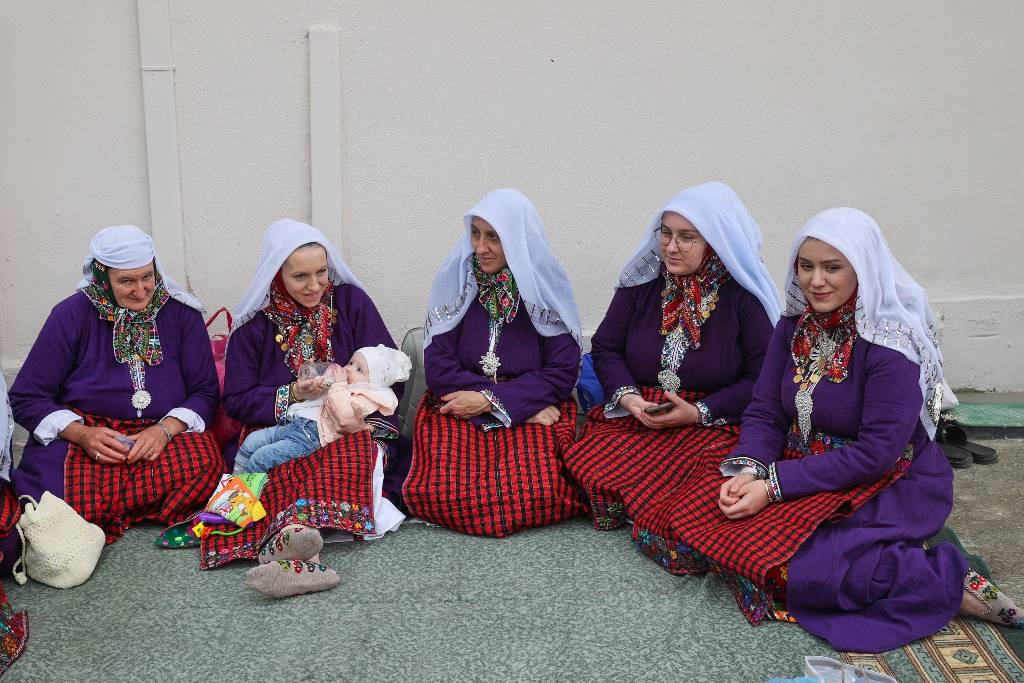 Batı Trakya'da Türk kadınları, Osmanlı döneminden kalma kıyafetleri yaşatmaya çalışıyor 16