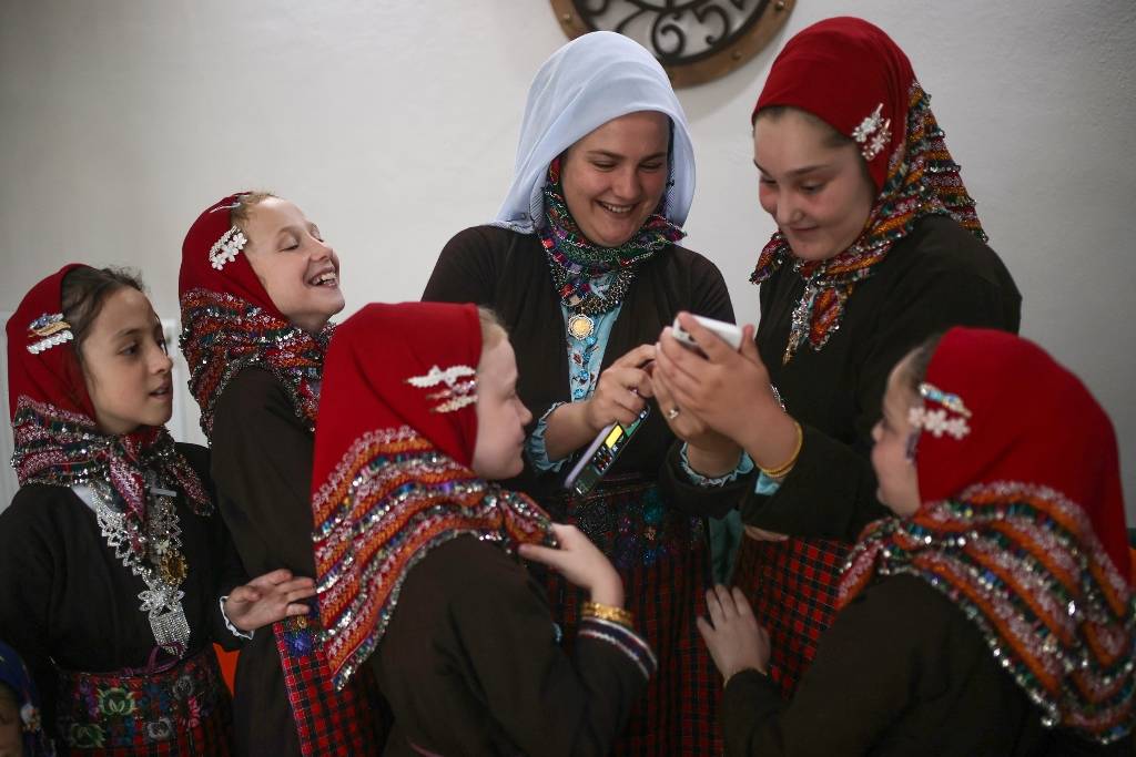 Batı Trakya'da Türk kadınları, Osmanlı döneminden kalma kıyafetleri yaşatmaya çalışıyor 31