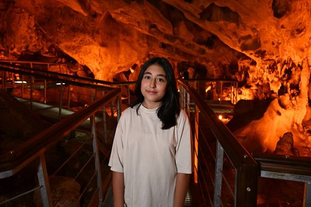 Doğal klima olan mağara ziyaretçi akınına uğradı 11