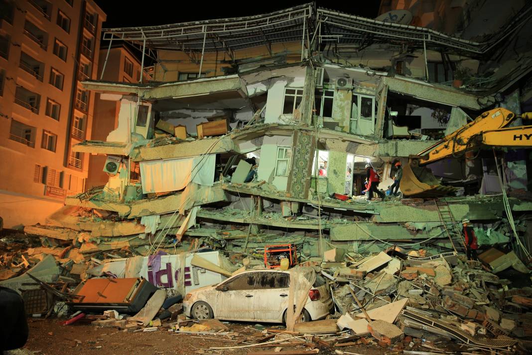 Japon mühendis açıkladı: "Türkiye'de deprem beklenen il..." 10