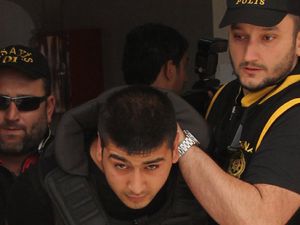 Adana'da kanlı baskın: 2 ölü