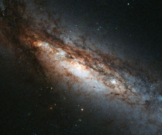 Hubble teleskopundan inanılmaz kareler 76