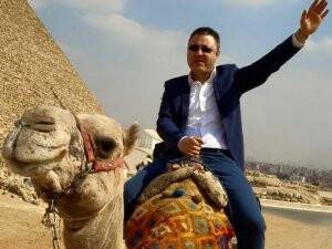 Nazmi Candan, deve sırtında Mısır Fethi’nde