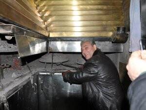 İsmail Hakkı Su da Boşnak böreği yapar