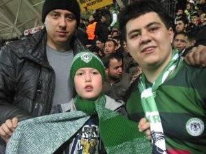 Muhammed Esad Çağla, Kenan Emre ile Muhammed Erdem Ercan’ın yüzleri güldü