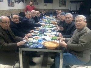 Zeki Kaya konuklarını Köfteci İbrahim Usta’da ağırladı