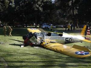 Ünlü Aktör Ford, Kullandığı Uçağın Düşmesi Sonucu Ağır Yaralandı
